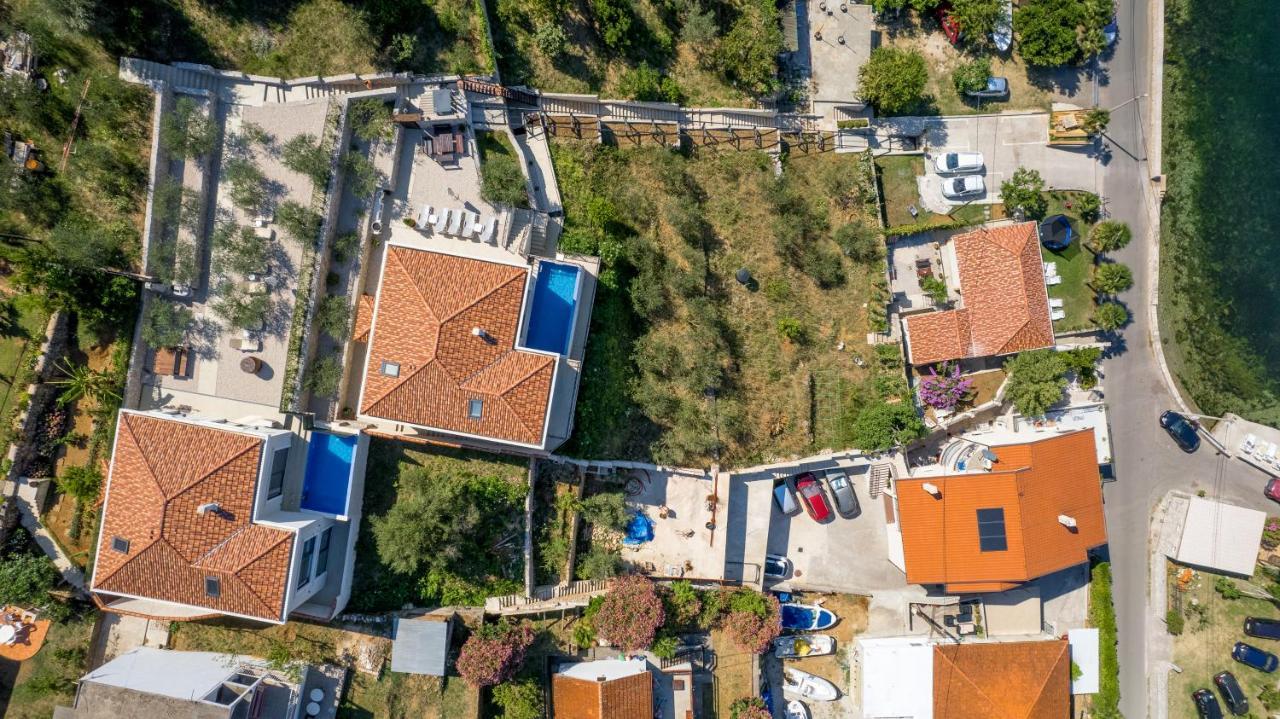 Stoliva Residence With Infinity Pool كوتور المظهر الخارجي الصورة
